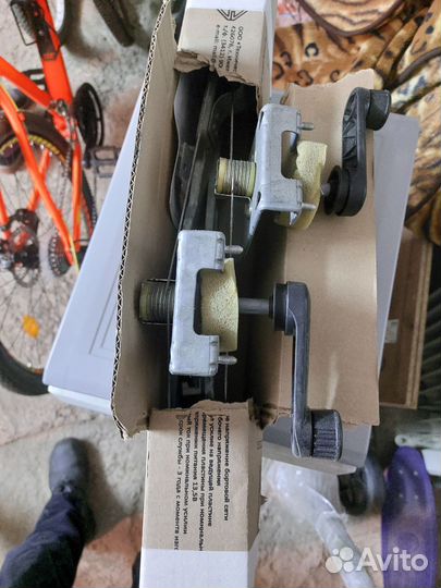 Стеклоподъемники дастер ручные механические