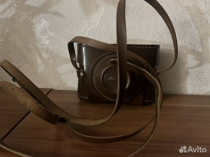 Плёночный фотоаппарат смена