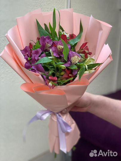Букет из альстромерий