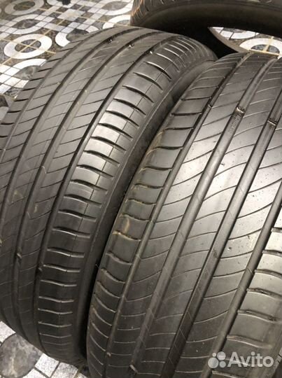 Michelin Primacy 4 235/50 R19