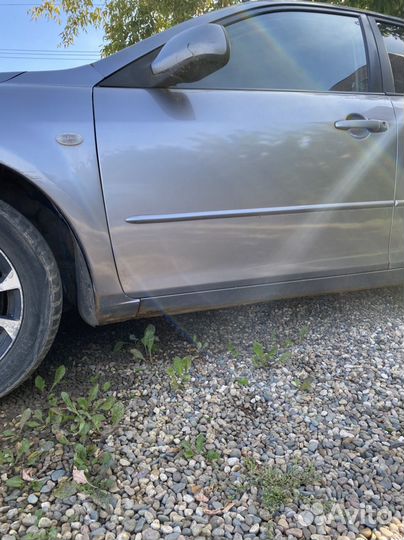 Mazda 6 2.0 МТ, 2005, 330 000 км