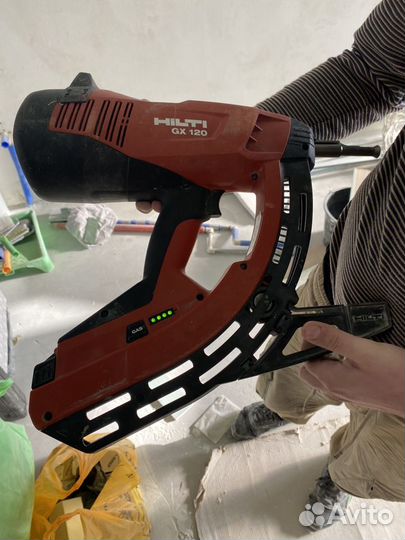 Монтажный пистолет Hilti GX 120