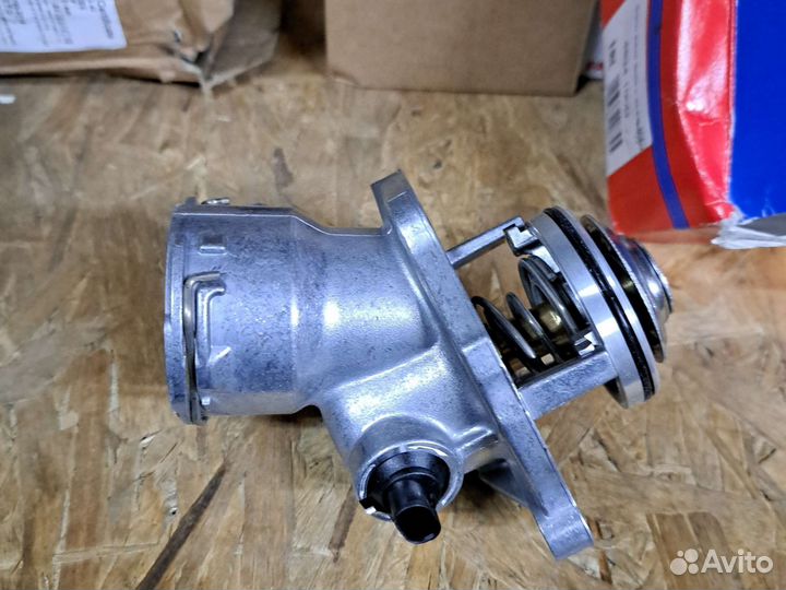 Термостат Mercedes Benz ML 3,5 272