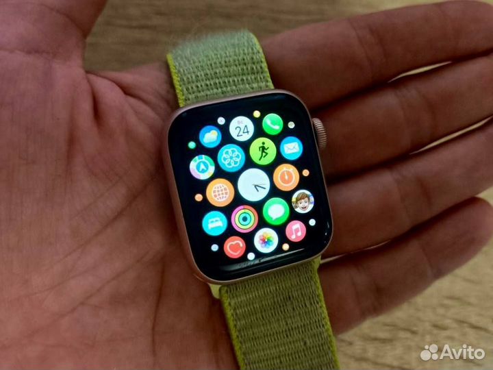 Apple watch Se 2020 (идеал, оригинал)