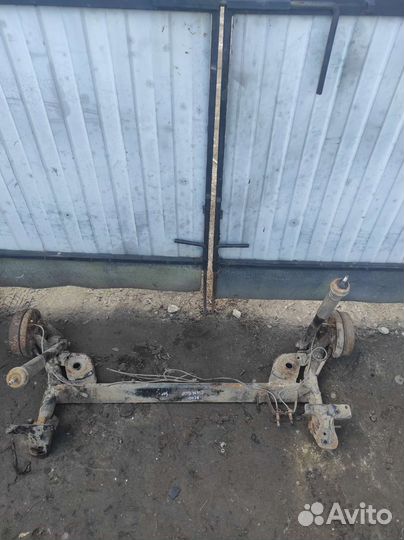 Балка задняя renault clio 2 symbol 1