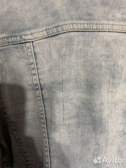 Джинсовая куртка