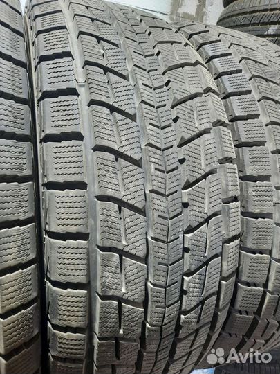 Dunlop Winter Maxx SJ8 285/60 R18