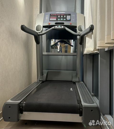 Беговая дорожка Life Fitness 95Ti