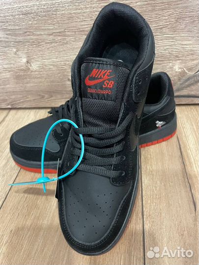 Кроссовки Nike dunk low