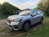 Subaru Forester 2.0 CVT, 2018, 146 300 км, с пробегом, цена 2 635 000 руб.