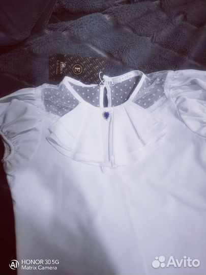 Блузка для девочки. 40. Новая