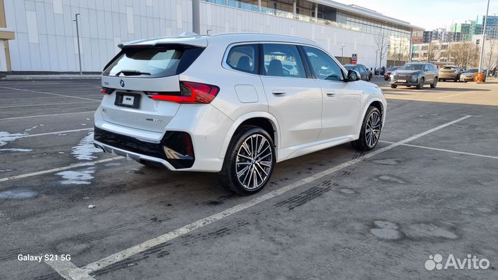 BMW X1 2.0 AMT, 2024, 30 км