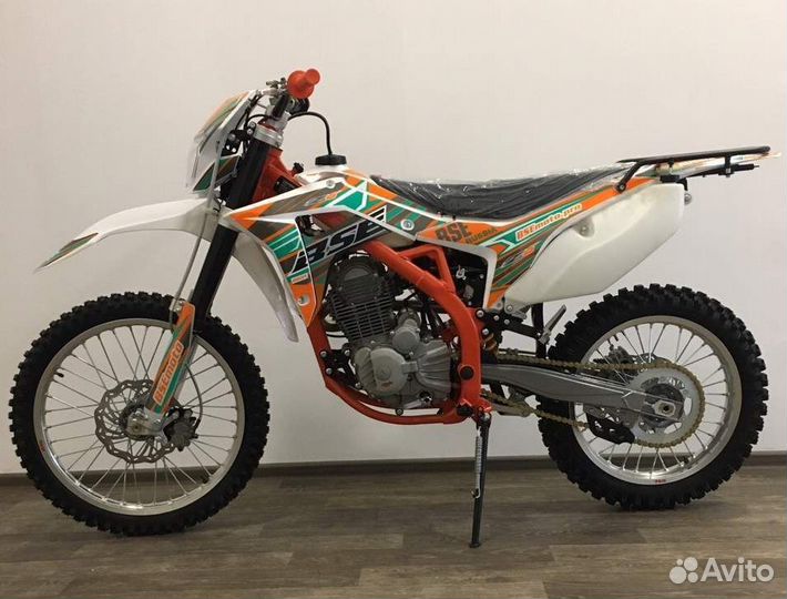 Мотоцикл BSE Z6