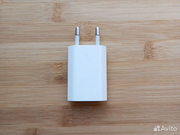 Блок для зарядки iPhone оригинальный