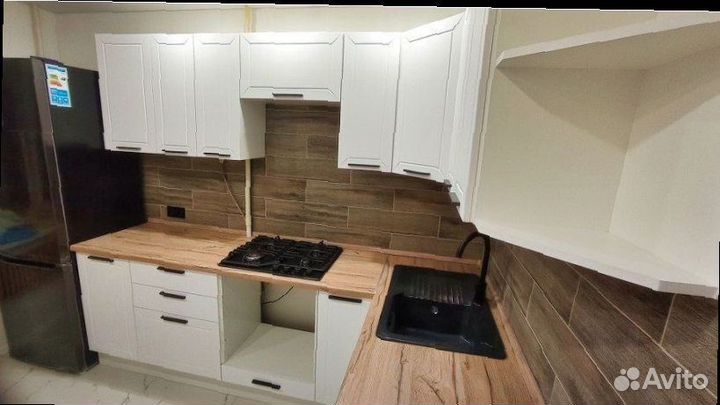 Кухня белая модульная новая