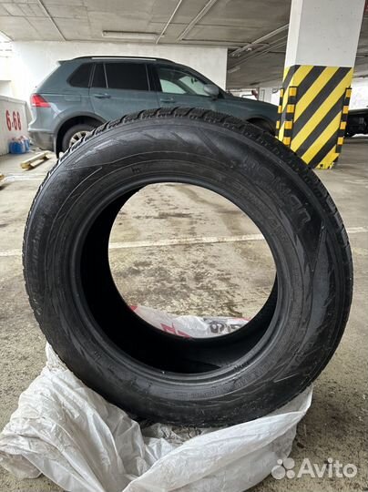 Nokian Tyres Hakkapeliitta R2 SUV 235/65 R18