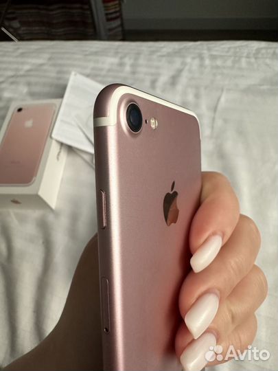 iPhone 7, 128 ГБ