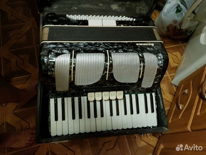 Аккордеон Квинта 3/4