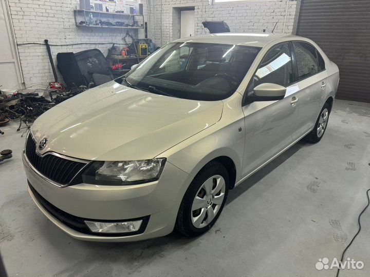 Упор капота Skoda Rapid 1.6 cwva 2016