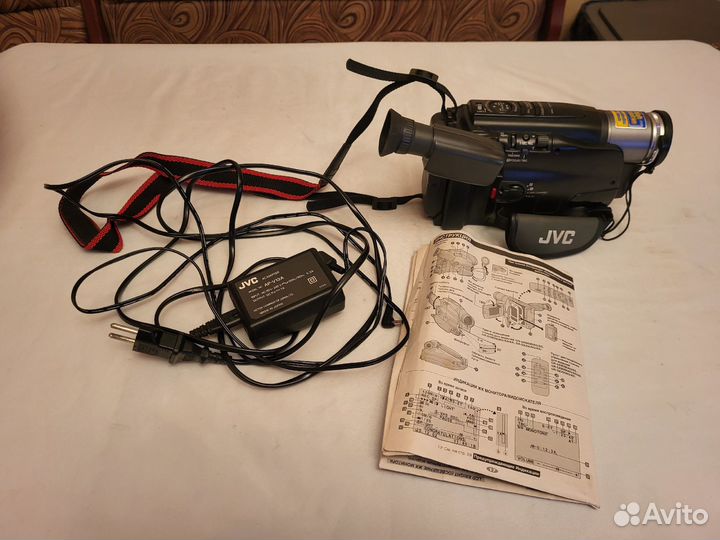 Видеокамера JVC GR - SX150AS