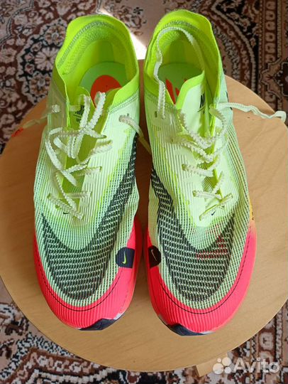 Беговые кроссовки nike