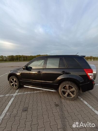 Suzuki Grand Vitara 2.0 AT, 2005, 240 000 км