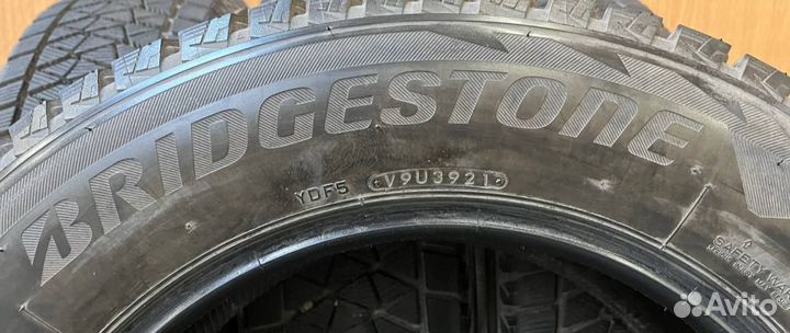Bridgestone Blizzak DM-V2 225/65 R17 102S