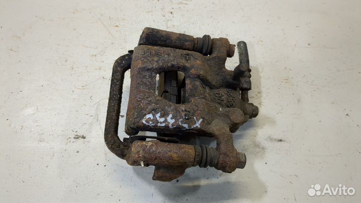 Суппорт Nissan Juke, 2011