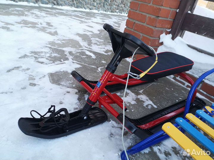 Снегокат Сани