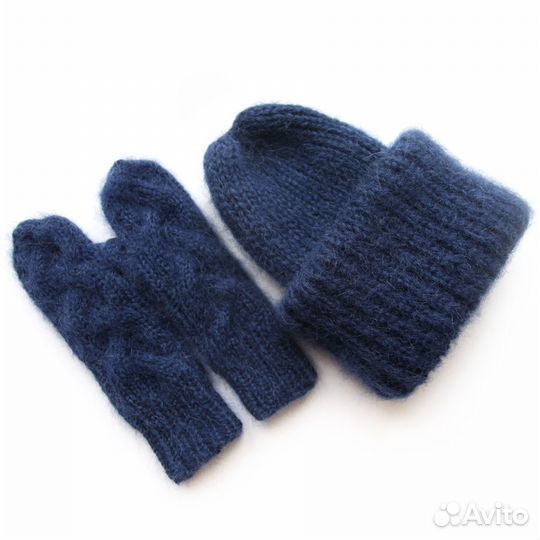 Шапочки и наборы из мохера ручной вязки