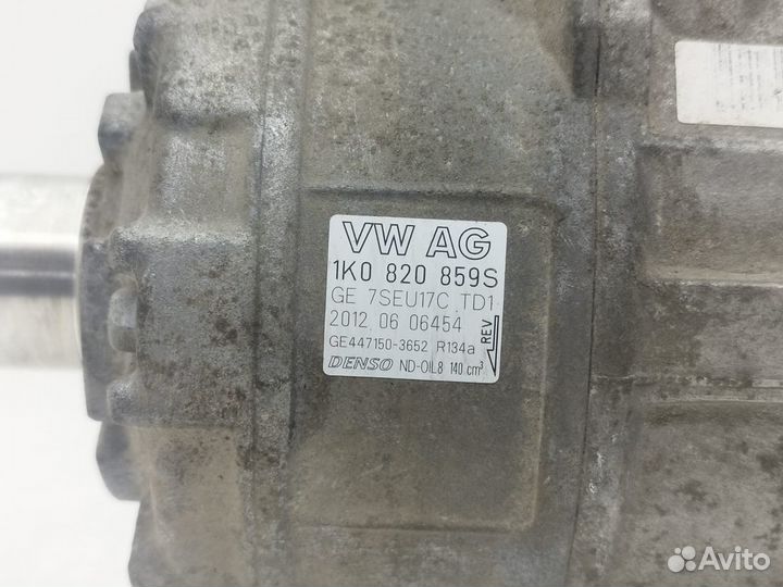 Компрессор кондиционера VAG 1K0820859S