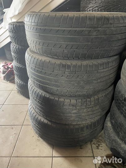 Maxxis M-36+ Victra 235/60 R18 107W