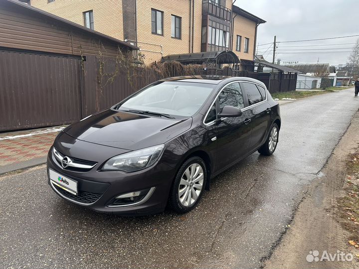 Opel Astra 1.6 МТ, 2014, 135 000 км