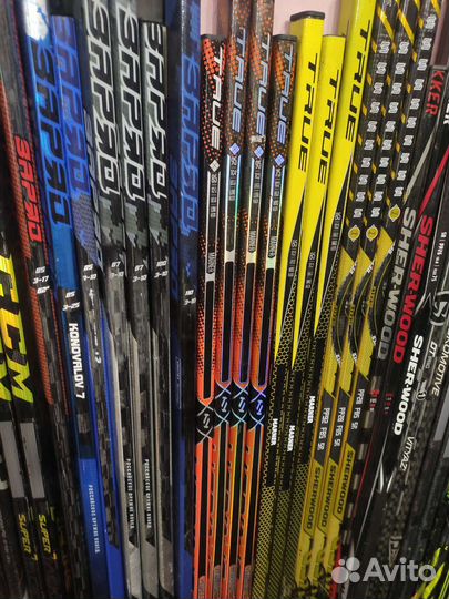 Клюшки хоккейные