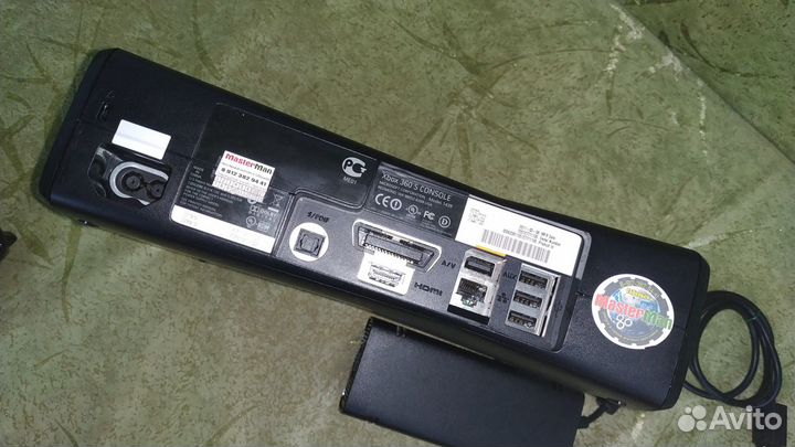 Xbox 360 320gb фрибут 285 игр