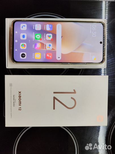 Xiaomi 12, 12/256 ГБ