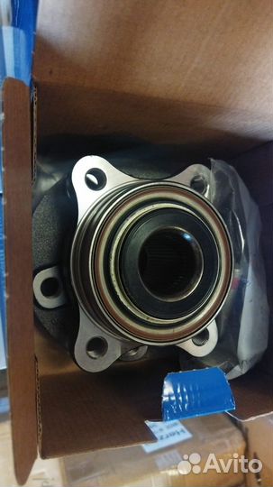 Ступица передняя в сборе Volvo XC90 SKF vkba 6602