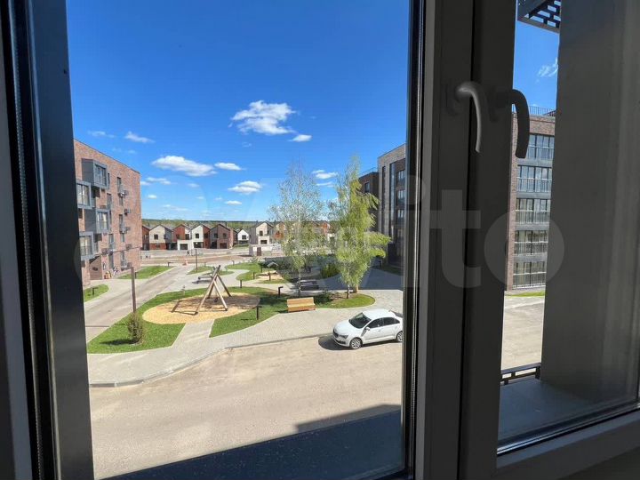 2-к. квартира, 57,4 м², 2/5 эт.