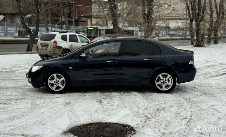 Honda Civic 1.8 AT, 2008, 215 134 км