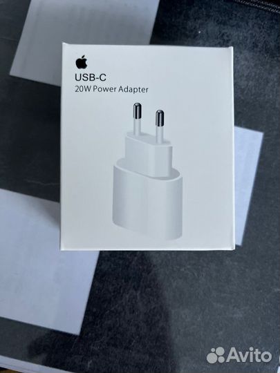 Блок питания type c 20w на iPhone