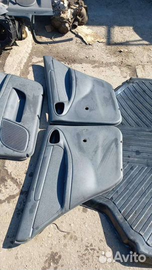 Обшивка дверей lanos sens цена за штуку