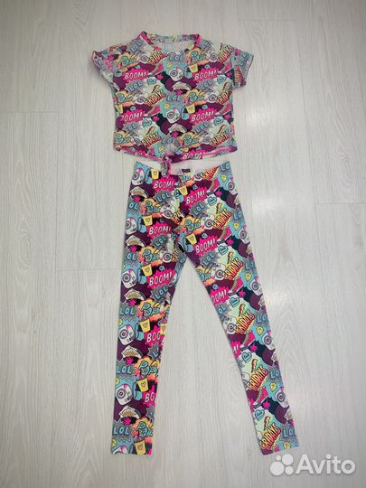 Яркий костюм на девочку 140-146