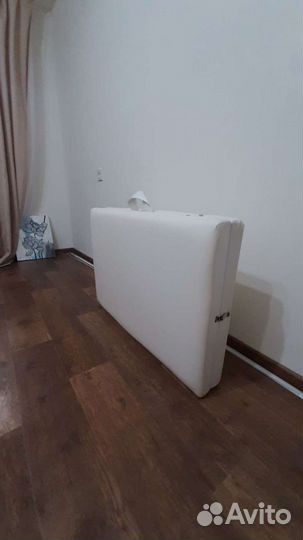 Косметологическая кушетка складная