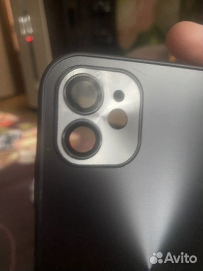 Чехол айфон 11 небольшой брак