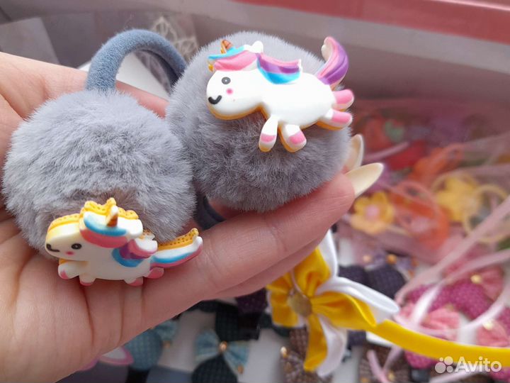 Аксессуары-заколки, резинки,браслеты,брошь,ободки