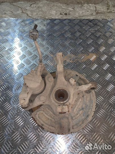 Кулак поворотный передний правый Renault Kangoo 1