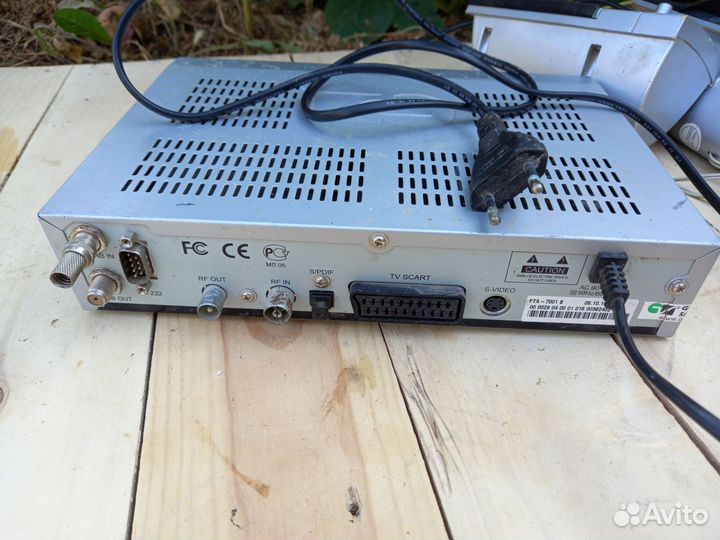 Ресивер спутниковый приемник