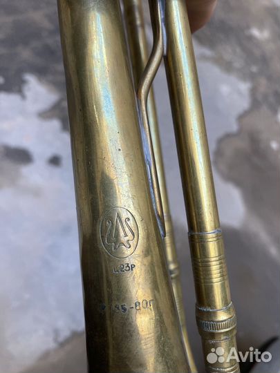 Труба музыкальный инструмент