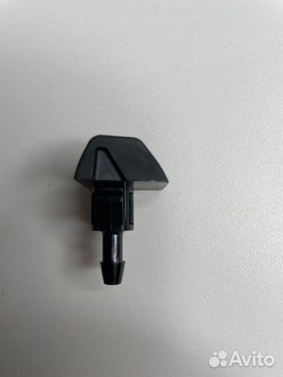 Форсунка омывателя стекла Nissan 28932BA61A