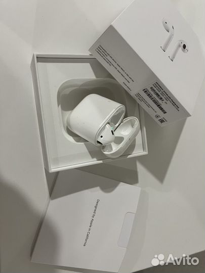 Беспроводные наушники apple airpods 2
